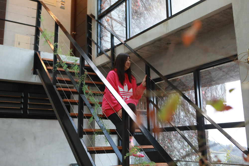 苗栗大湖住宿|上山回家旅宿。寵物友善民宿、矗立山腰的公視實境清水模民宿、一泊二食 - 第27張圖 苗栗大湖住宿|上山回家旅宿。寵物友善民宿、矗立山腰的公視實境清水模民宿、一泊二食