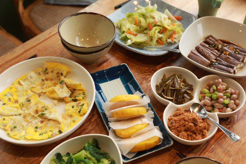 苗栗大湖住宿|上山回家旅宿。寵物友善民宿、矗立山腰的公視實境清水模民宿、一泊二食 - 第51張圖 苗栗大湖住宿|上山回家旅宿。寵物友善民宿、矗立山腰的公視實境清水模民宿、一泊二食