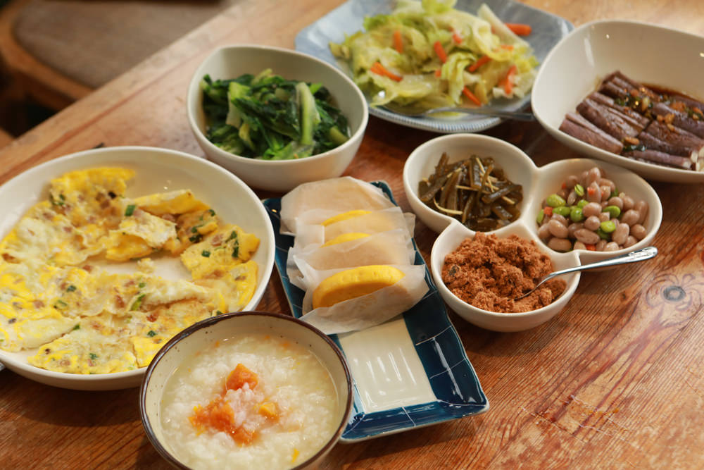 苗栗大湖住宿|上山回家旅宿。寵物友善民宿、矗立山腰的公視實境清水模民宿、一泊二食 - 第50張圖 苗栗大湖住宿|上山回家旅宿。寵物友善民宿、矗立山腰的公視實境清水模民宿、一泊二食