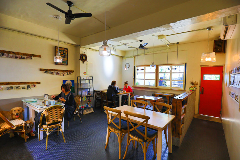 桃園大溪美食|丑咖啡BU-BU caf’e。老宅咖啡廳、寵物友善餐廳、早午餐鬆餅超美味 - 第9張圖 桃園大溪美食|丑咖啡BU-BU caf’e。老宅咖啡廳、寵物友善餐廳、早午餐鬆餅超美味