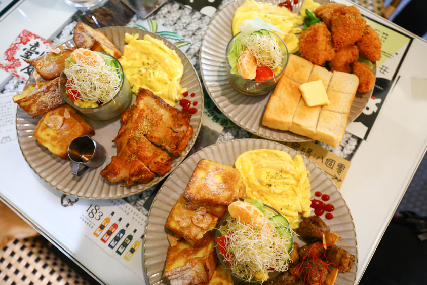 桃園大溪美食｜丑咖啡BU-BU caf’e。老宅咖啡廳、寵物友善餐廳、早午餐鬆餅超美味