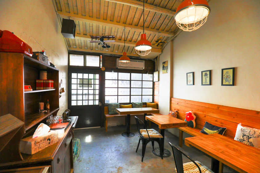 桃園大溪美食|丑咖啡BU-BU caf’e。老宅咖啡廳、寵物友善餐廳、早午餐鬆餅超美味 - 第20張圖 桃園大溪美食|丑咖啡BU-BU caf’e。老宅咖啡廳、寵物友善餐廳、早午餐鬆餅超美味