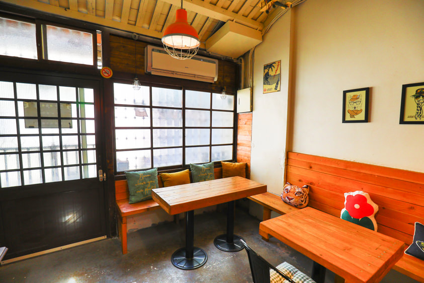 桃園大溪美食|丑咖啡BU-BU caf’e。老宅咖啡廳、寵物友善餐廳、早午餐鬆餅超美味 - 第21張圖 桃園大溪美食|丑咖啡BU-BU caf’e。老宅咖啡廳、寵物友善餐廳、早午餐鬆餅超美味