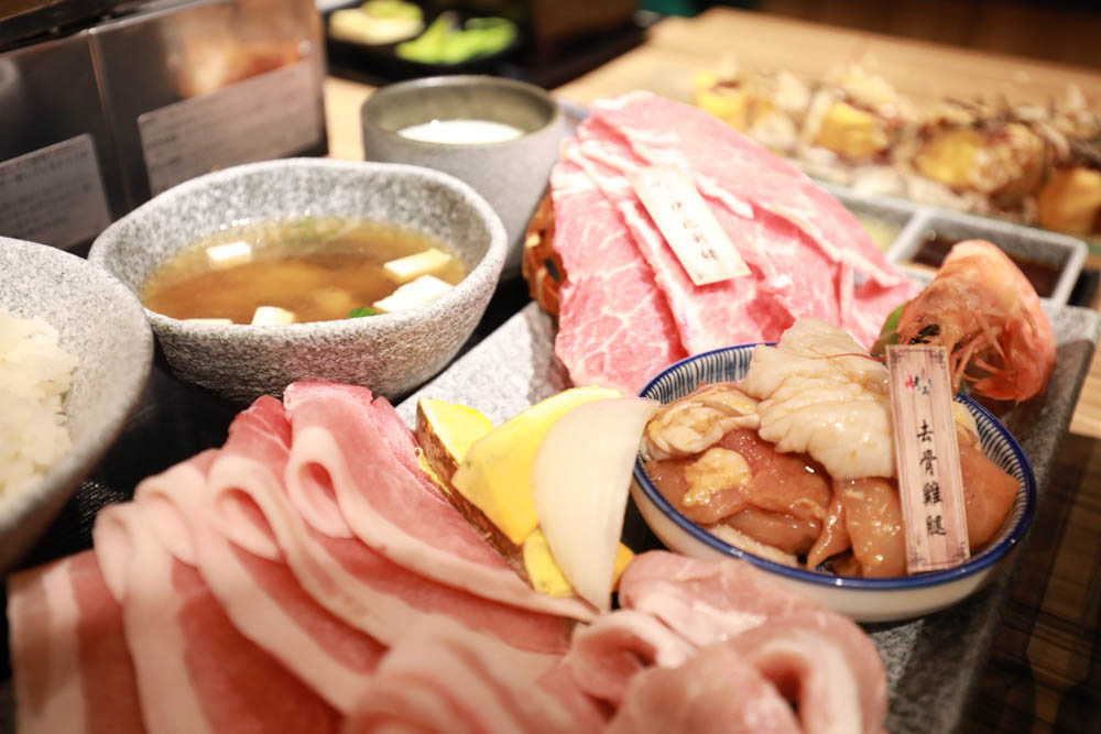 新北中和美食｜美術系壽司x烤滿分燒肉。中永和寵物友善餐廳、超澎湃個人日式燒肉、四號公園旁、永安市場捷運站