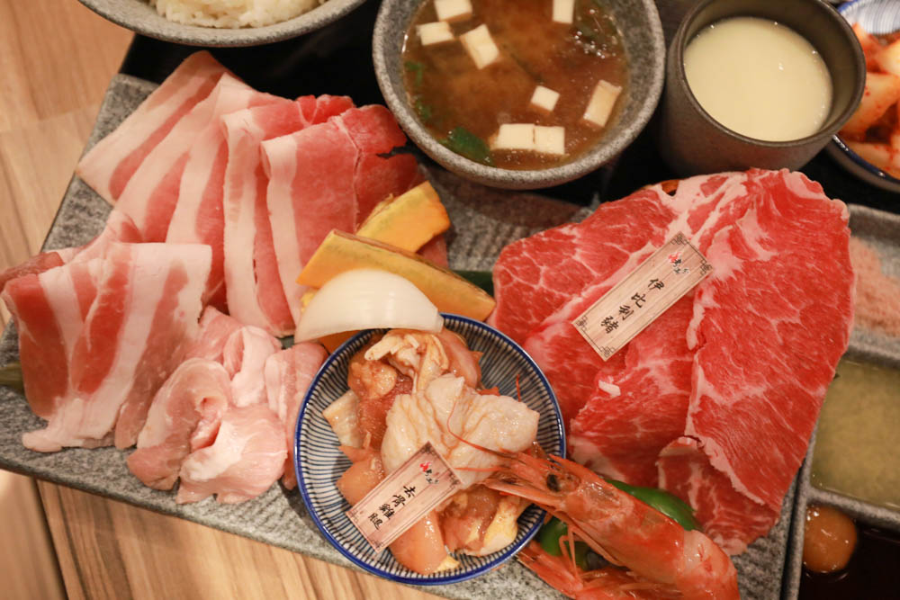 新北中和美食｜美術系壽司x烤滿分燒肉。中永和寵物友善餐廳、超澎湃個人日式燒肉、四號公園旁、永安市場捷運站