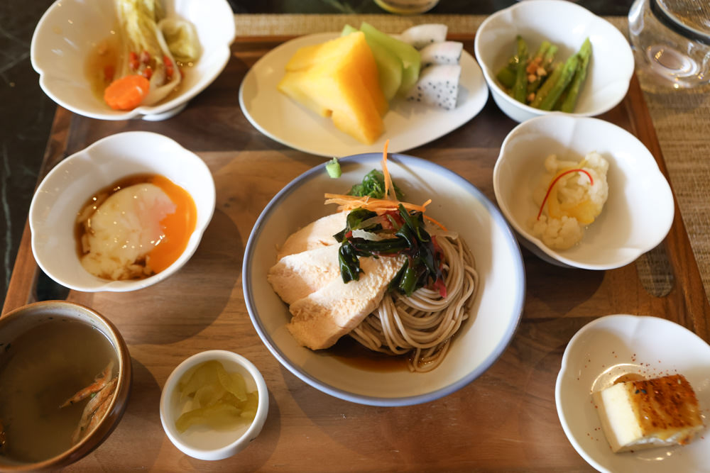 宜蘭礁溪｜了了礁溪 VIVIR JiaoXi。一泊二食、礁溪泡湯溫泉飯店、不定期推出寵物限定旺旺日