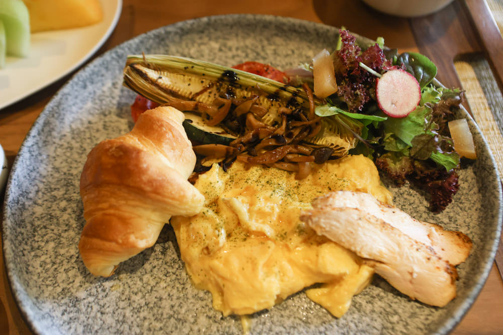 宜蘭礁溪｜了了礁溪 VIVIR JiaoXi。一泊二食、礁溪泡湯溫泉飯店、不定期推出寵物限定旺旺日