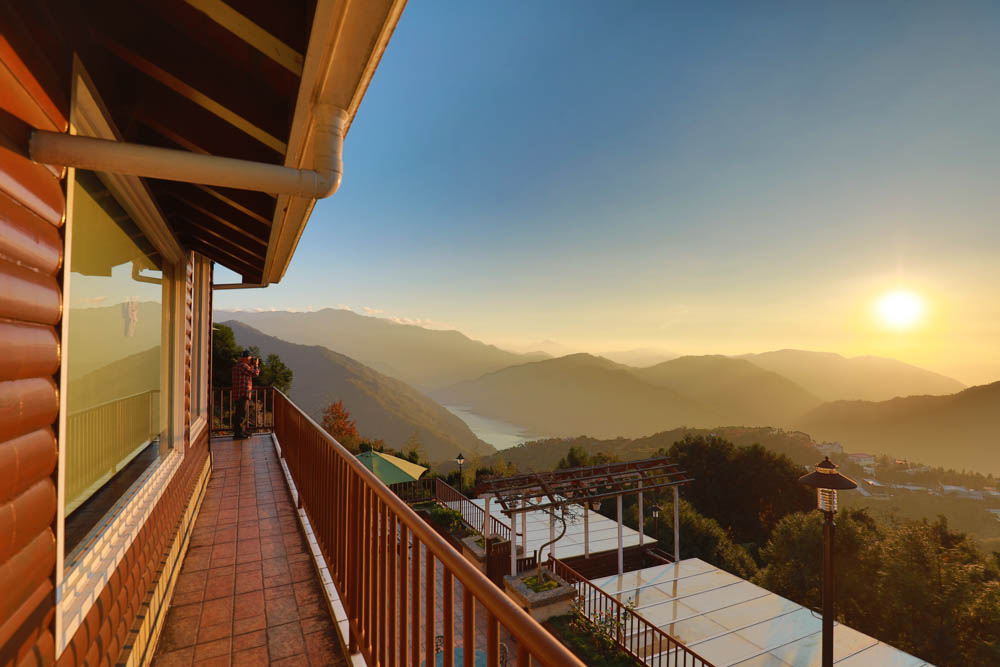 南投清境絕景民宿|五里坡民宿5KM Villa。清境寵物友善民宿、碧湖湖景絕美山居、療癒系日落、一泊二食(下午茶、早餐) - 第46張圖 南投清境絕景民宿|五里坡民宿5KM Villa。清境寵物友善民宿、碧湖湖景絕美山居、療癒系日落、一泊二食(下午茶、早餐)