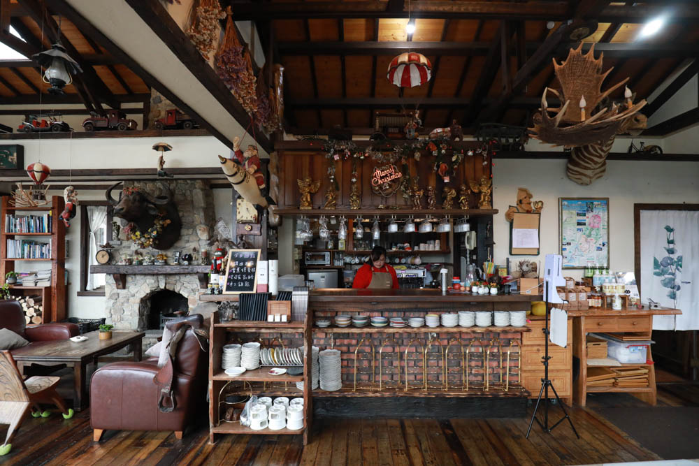 清境來福居玻璃屋景觀餐廳|清境寵物友善餐廳、南投清境美食、絕美玻璃屋、精緻無菜單料理、來福居民宿 - 第18張圖 清境來福居玻璃屋景觀餐廳|清境寵物友善餐廳、南投清境美食、絕美玻璃屋、精緻無菜單料理、來福居民宿