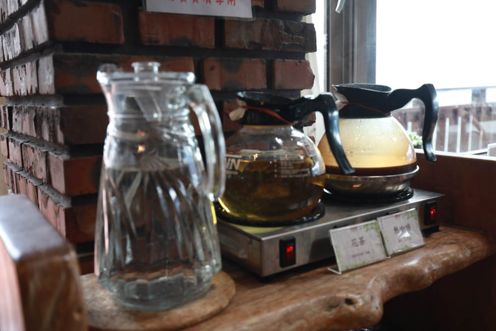 清境來福居玻璃屋景觀餐廳|清境寵物友善餐廳、南投清境美食、絕美玻璃屋、精緻無菜單料理、來福居民宿 - 第31張圖 清境來福居玻璃屋景觀餐廳|清境寵物友善餐廳、南投清境美食、絕美玻璃屋、精緻無菜單料理、來福居民宿