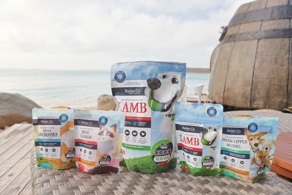 寵物凍乾主食、凍乾零食|Bailey+Co倍立天然犬貓優質凍乾乾糧、優質凍乾零食、犬用凍乾關節保養粉。紐西蘭原裝進口(草飼羊肉、草飼牛肉、草飼羊肝、帝王鮭魚、綠唇貽貝、藍鱈魚、鳳尾魚) - 第3張圖 寵物凍乾主食、凍乾零食|Bailey+Co倍立天然犬貓優質凍乾乾糧、優質凍乾零食、犬用凍乾關節保養粉。紐西蘭原裝進口(草飼羊肉、草飼牛肉、草飼羊肝、帝王鮭魚、綠唇貽貝、藍鱈魚、鳳尾魚)