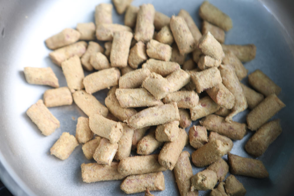 寵物凍乾主食、凍乾零食|Bailey+Co倍立天然犬貓優質凍乾乾糧、優質凍乾零食、犬用凍乾關節保養粉。紐西蘭原裝進口(草飼羊肉、草飼牛肉、草飼羊肝、帝王鮭魚、綠唇貽貝、藍鱈魚、鳳尾魚) - 第10張圖 寵物凍乾主食、凍乾零食|Bailey+Co倍立天然犬貓優質凍乾乾糧、優質凍乾零食、犬用凍乾關節保養粉。紐西蘭原裝進口(草飼羊肉、草飼牛肉、草飼羊肝、帝王鮭魚、綠唇貽貝、藍鱈魚、鳳尾魚)