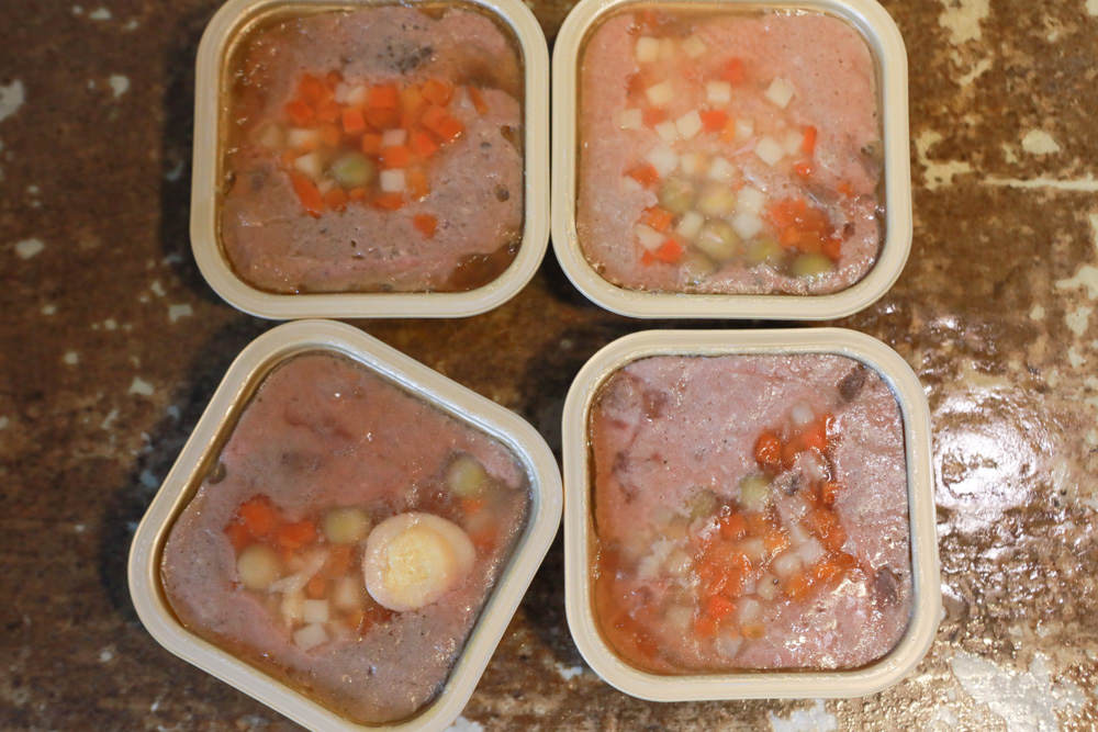 主食餐盒推薦：TOMA-PRO優格吃貨拼盤。新鮮高肉量、豐富食材看得見、天然營養美味