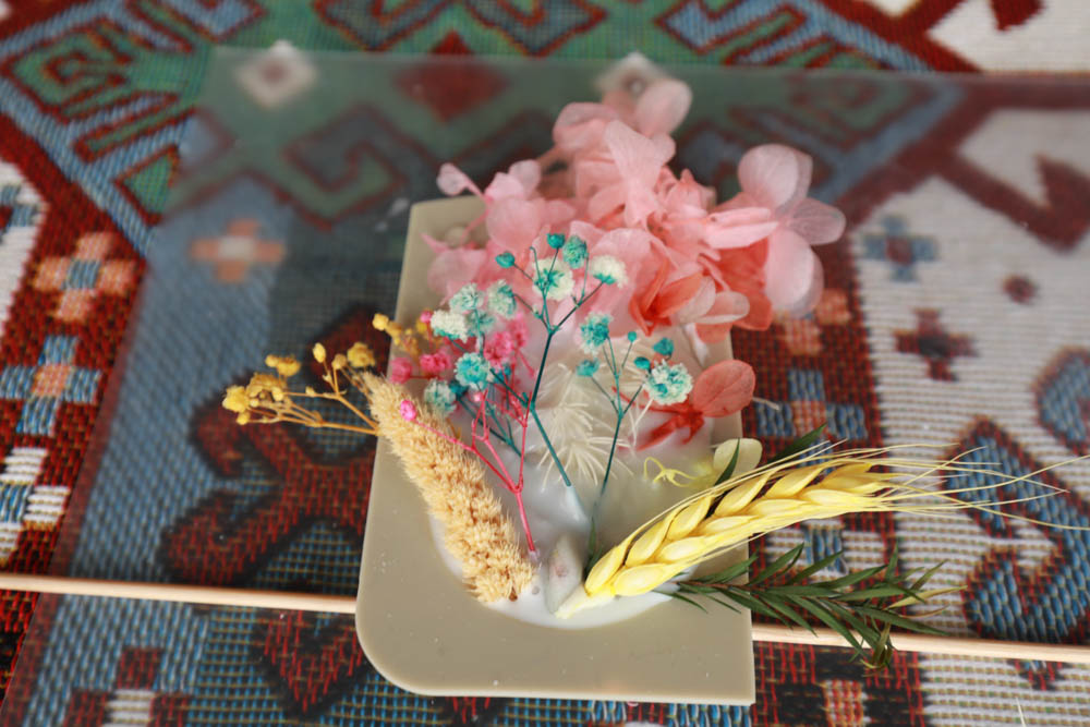 南投懶人豪華露營｜入樹二村嬉皮國度。一泊二食、寵物友善帳篷、異國風情主廚料理、洞穴帳、雙樓帳