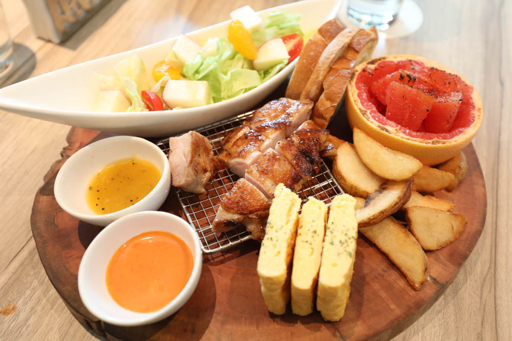 台北內湖美食｜Le lakeshore brunch & dinner。絕美歐風網美餐廳、寵物友善餐廳、早午餐、大湖山莊內