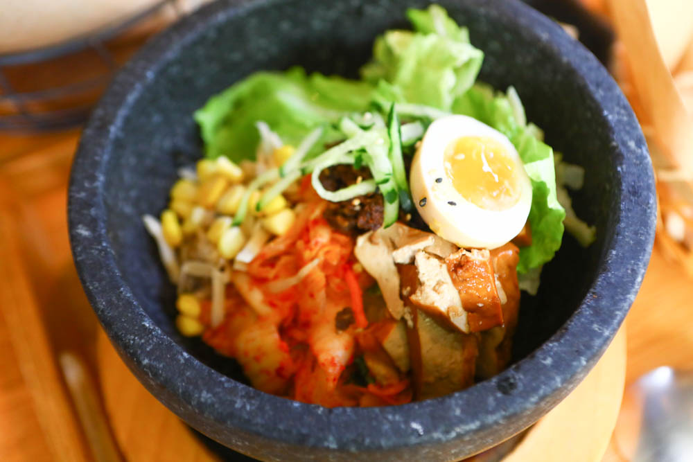 新北三芝淺水灣美食｜公雞咖啡Le coq 。北海岸無敵海景咖啡廳、寵物友善餐廳