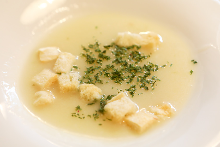 台北公館美食｜BFF Gossip Brunch 義式餐廳、網美咖啡廳、視覺系早午餐、寵物友善餐廳