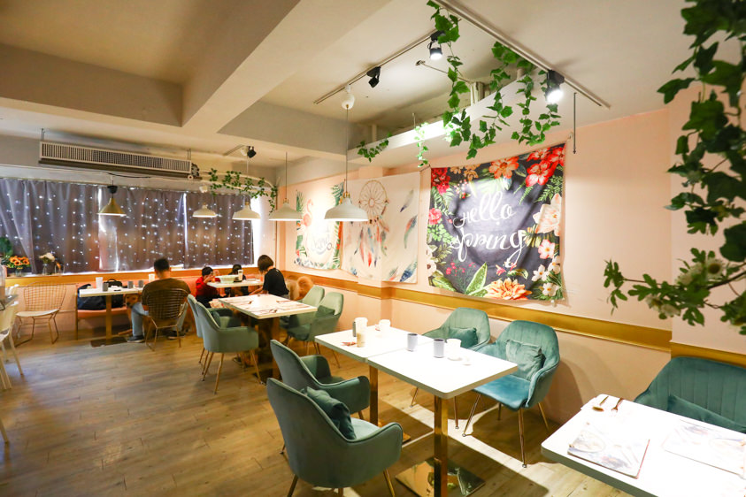 台北公館美食｜BFF Gossip Brunch 義式餐廳、網美咖啡廳、視覺系早午餐、寵物友善餐廳