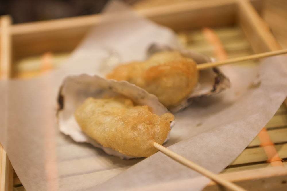 花蓮美食｜冉冉 Yukkuri。串揚天婦羅炸串、烏龍麵燒餃子、日式刨冰、花蓮宵夜、居酒屋、寵物友善餐廳