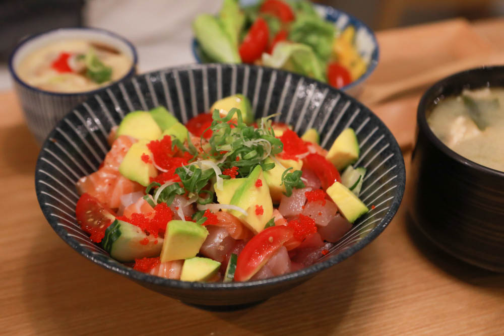 台北松山美食|德相美式加州壽司NCIS Sushi。寵物友善餐廳、驚豔好吃的美式壽司卷 - 第19張圖 台北松山美食|德相美式加州壽司NCIS Sushi。寵物友善餐廳、驚豔好吃的美式壽司卷