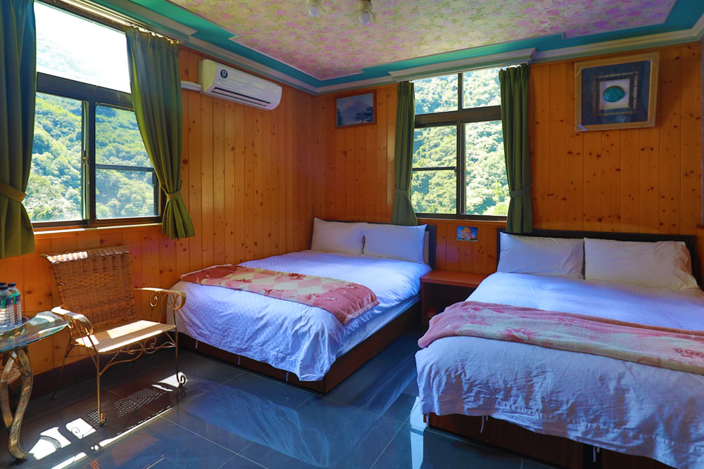 桃園復興|拉拉山、明池北橫貫下巴陵溫泉山莊餐廳。寵物友善民宿餐廳、拉拉山溫泉美人湯、個人湯屋 - 第16張圖 桃園復興|拉拉山、明池北橫貫下巴陵溫泉山莊餐廳。寵物友善民宿餐廳、拉拉山溫泉美人湯、個人湯屋