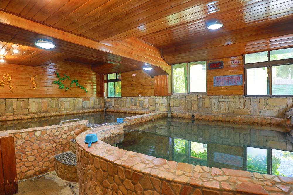 桃園復興|拉拉山、明池北橫貫下巴陵溫泉山莊餐廳。寵物友善民宿餐廳、拉拉山溫泉美人湯、個人湯屋 - 第23張圖 桃園復興|拉拉山、明池北橫貫下巴陵溫泉山莊餐廳。寵物友善民宿餐廳、拉拉山溫泉美人湯、個人湯屋