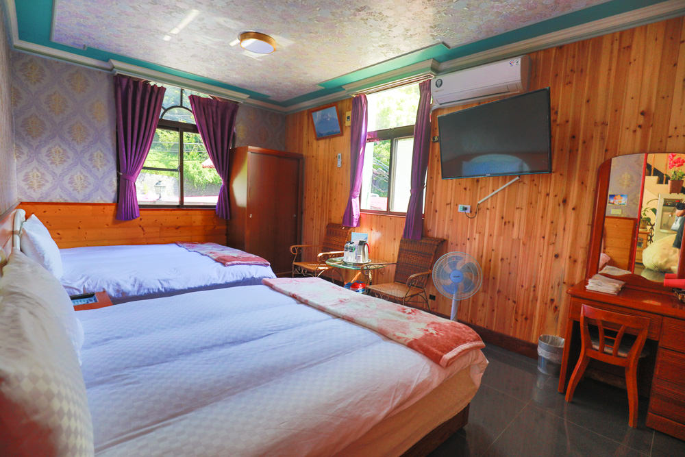 桃園復興|拉拉山、明池北橫貫下巴陵溫泉山莊餐廳。寵物友善民宿餐廳、拉拉山溫泉美人湯、個人湯屋 - 第8張圖 桃園復興|拉拉山、明池北橫貫下巴陵溫泉山莊餐廳。寵物友善民宿餐廳、拉拉山溫泉美人湯、個人湯屋