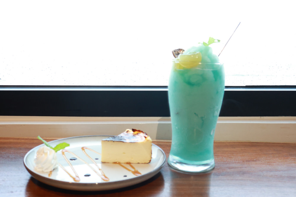 北海岸石門|拾浪咖啡。海景第一排、寵物友善餐廳、無敵海景咖啡廳、坐擁第一排絕美海景 - 第12張圖 北海岸石門|拾浪咖啡。海景第一排、寵物友善餐廳、無敵海景咖啡廳、坐擁第一排絕美海景