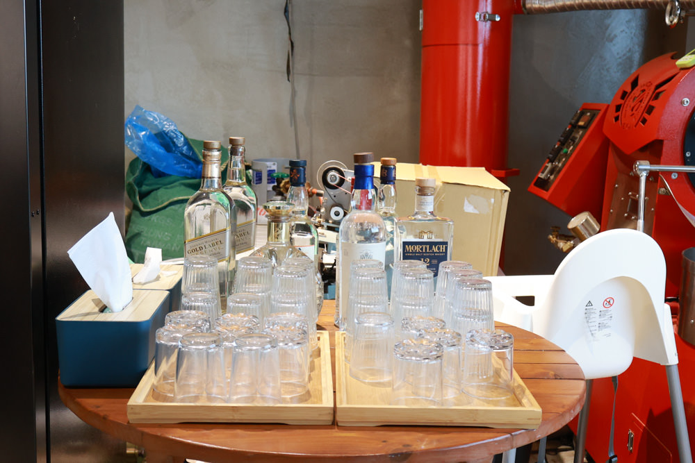 北海岸石門|拾浪咖啡。海景第一排、寵物友善餐廳、無敵海景咖啡廳、坐擁第一排絕美海景 - 第11張圖 北海岸石門|拾浪咖啡。海景第一排、寵物友善餐廳、無敵海景咖啡廳、坐擁第一排絕美海景