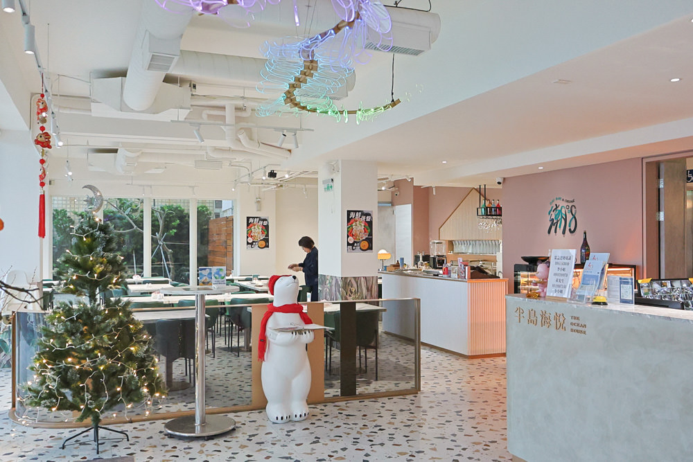 新北石門、北海岸海景住宿推薦｜半島海悅渡假會館：每一間都能帶毛孩入住，超美落地窗海景房必住！寵物友善民宿、北海岸寵物友善住宿