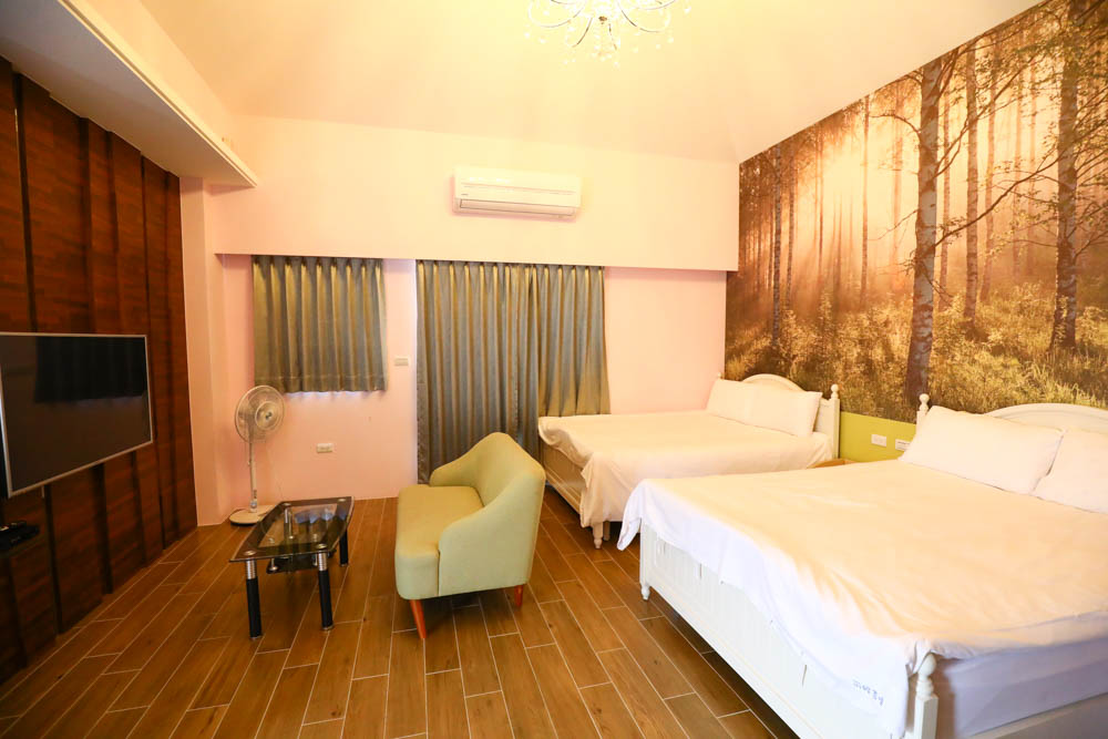 宜蘭冬山|可妮吉娃親子庭園獨棟民宿。寵物友善、可包棟、大草皮、戲水池、烤肉區、獨棟別墅 - 第25張圖 宜蘭冬山|可妮吉娃親子庭園獨棟民宿。寵物友善、可包棟、大草皮、戲水池、烤肉區、獨棟別墅