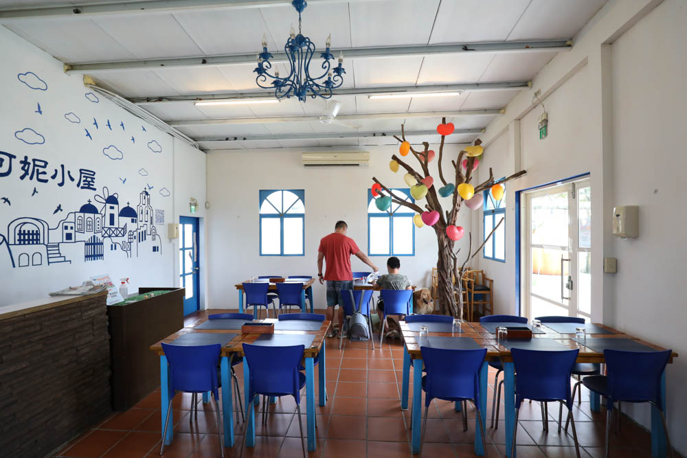 南投埔里美食|可妮小屋。地中海希臘聖托里尼風情景觀餐廳、寵物友善、義式簡餐料理 - 第11張圖 南投埔里美食|可妮小屋。地中海希臘聖托里尼風情景觀餐廳、寵物友善、義式簡餐料理