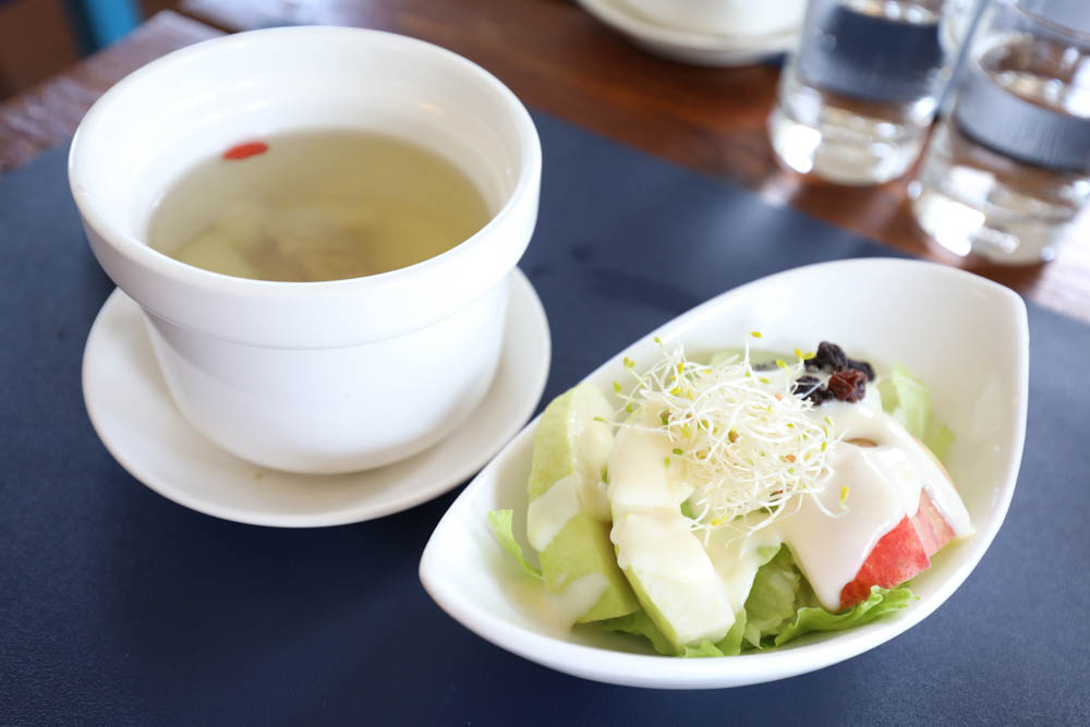 南投埔里美食|可妮小屋。地中海希臘聖托里尼風情景觀餐廳、寵物友善、義式簡餐料理 - 第14張圖 南投埔里美食|可妮小屋。地中海希臘聖托里尼風情景觀餐廳、寵物友善、義式簡餐料理