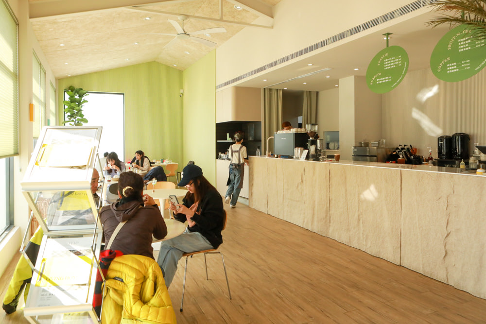 台中后里美食｜HOY Cafe。寵物友善餐廳、后里最美早午餐、后里景觀餐廳、鄰近麗寶Outlet Mall