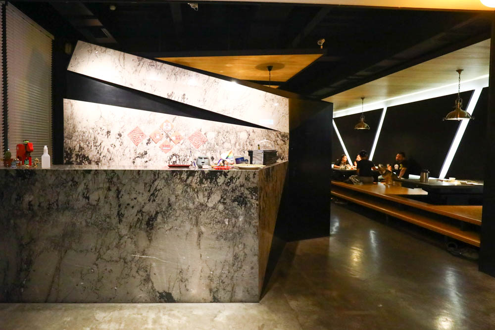 台中美食｜NikuNiku肉肉燒肉朝馬店、免費狗狗肉肉餐、寵物友善餐廳、套餐單點