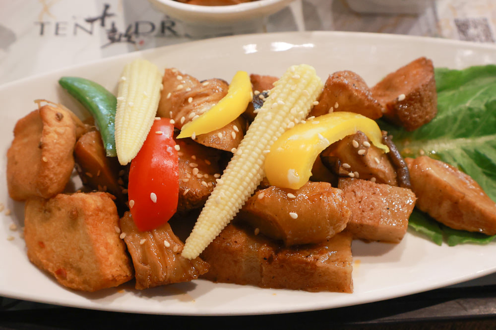 台南仁德景點｜十鼓文創園區。充滿藝術氛圍的遊樂園、哈利波特霍格華茲場景、寵物友善景點