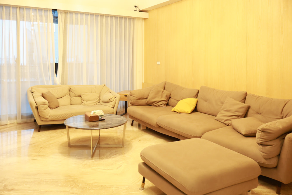 衡定理台南安平包棟民宿 定言豪宅館｜寵物友善民宿、氣派豪華裝潢、日式榻榻米檜木浴池家庭套房