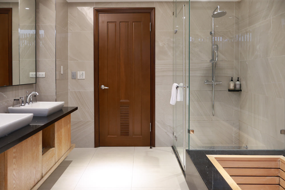 衡定理台南安平包棟民宿 定言豪宅館｜寵物友善民宿、氣派豪華裝潢、日式榻榻米檜木浴池家庭套房