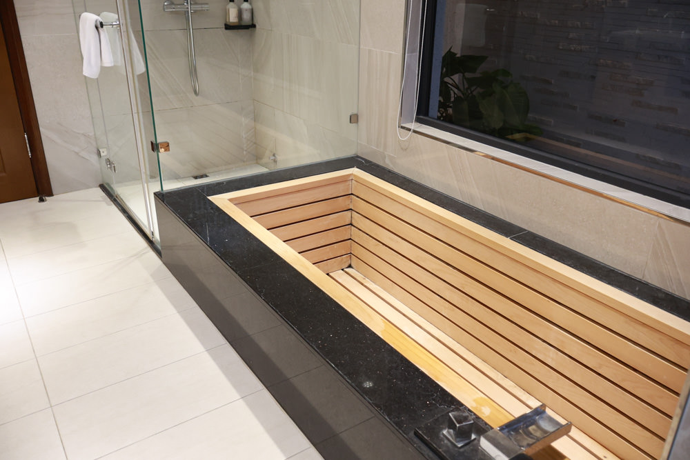 衡定理台南安平包棟民宿 定言豪宅館｜寵物友善民宿、氣派豪華裝潢、日式榻榻米檜木浴池家庭套房