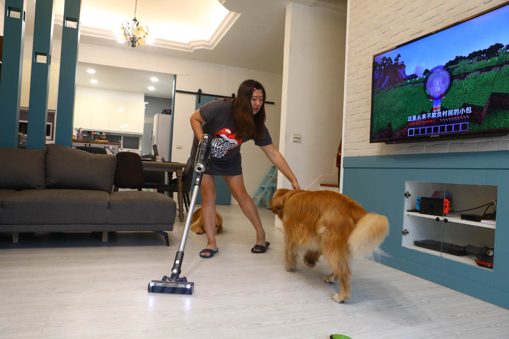 HERAN禾聯智慧感應雙HEPA無線吸塵器 HVC-35EP010｜塵蟎吸頭、超強吸水配件，毛小孩尿尿一吸就清潔乾淨、寵物家庭必備神器！