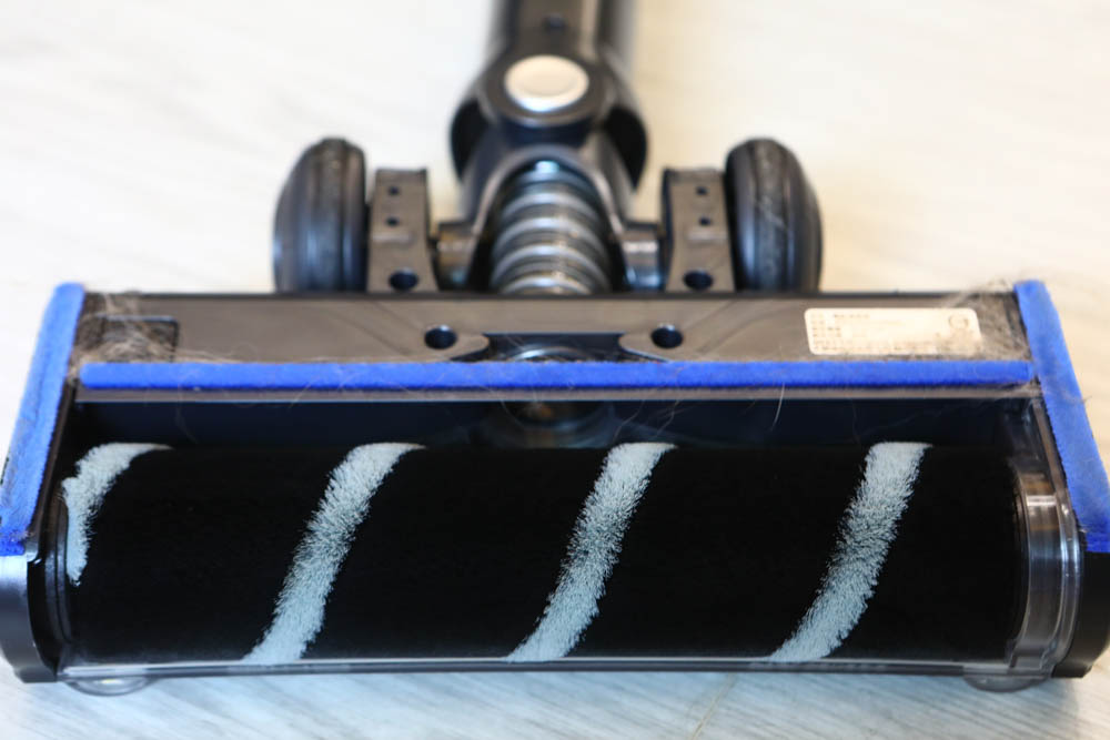 HERAN禾聯智慧感應雙HEPA無線吸塵器 HVC-35EP010｜塵蟎吸頭、超強吸水配件，毛小孩尿尿一吸就清潔乾淨、寵物家庭必備神器！