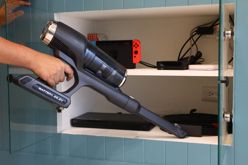 HERAN禾聯智慧感應雙HEPA無線吸塵器 HVC-35EP010｜塵蟎吸頭、超強吸水配件，毛小孩尿尿一吸就清潔乾淨、寵物家庭必備神器！