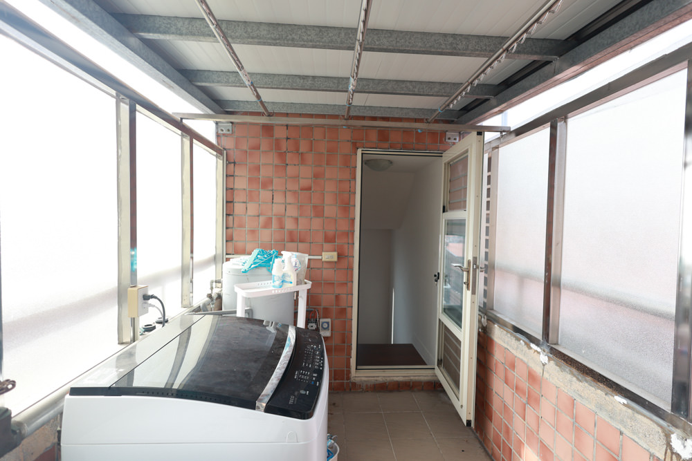 HCG和成豪華四桿款電動曬衣機。紫外線殺菌燈、遙控升降、寵物家庭居家晾曬大升級、陽台曬衣電動化 - 第24張圖 HCG和成豪華四桿款電動曬衣機。紫外線殺菌燈、遙控升降、寵物家庭居家晾曬大升級、陽台曬衣電動化