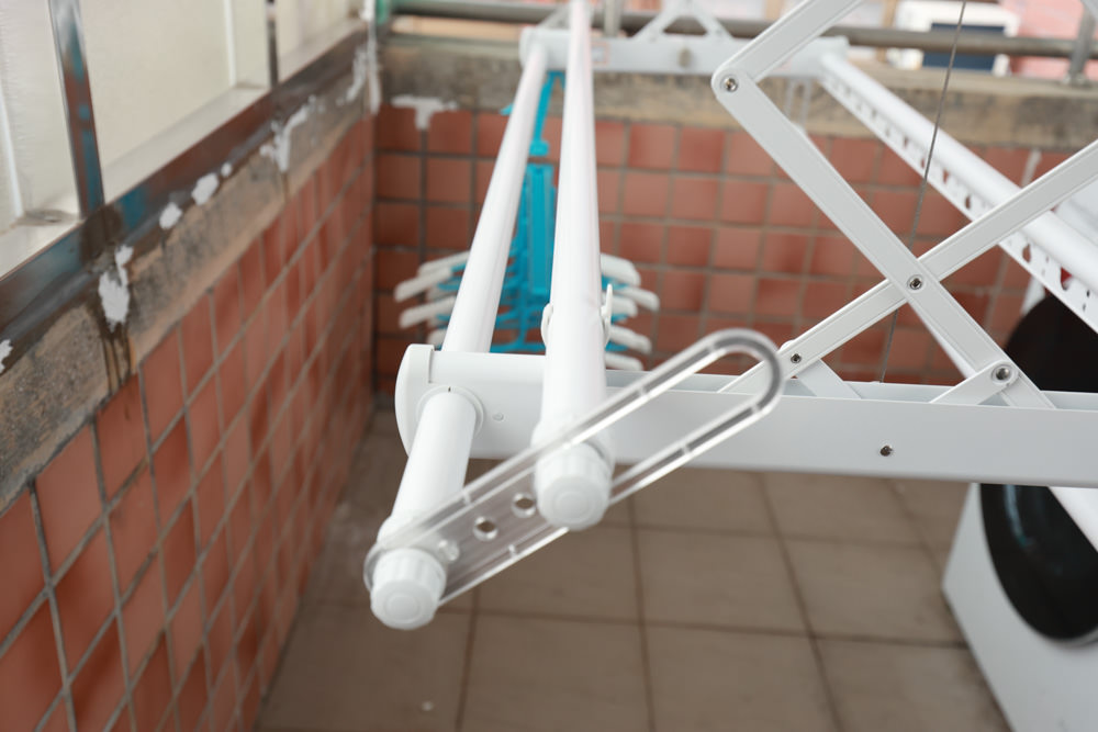 HCG和成豪華四桿款電動曬衣機。紫外線殺菌燈、遙控升降、寵物家庭居家晾曬大升級、陽台曬衣電動化 - 第20張圖 HCG和成豪華四桿款電動曬衣機。紫外線殺菌燈、遙控升降、寵物家庭居家晾曬大升級、陽台曬衣電動化