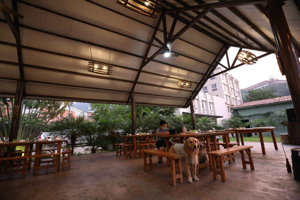 南投埔里住宿｜埔樂鮮啤Pro Beer X 沙連堡旅館。寵物友善旅館民宿、精釀啤酒工廠、啤酒BAR