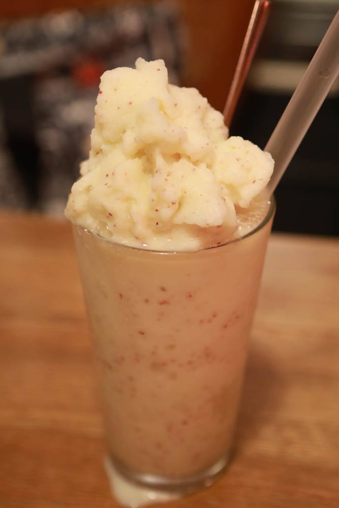 台北東區美食｜Old Seat Restaurant.Cafe川酒＆咖啡。寵物友善餐廳、復古川菜餐酒館、道地川菜