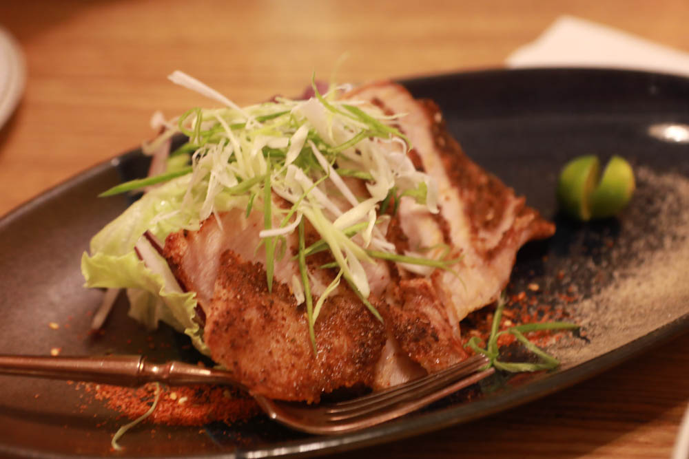 台北東區美食｜Old Seat Restaurant.Cafe川酒＆咖啡。寵物友善餐廳、復古川菜餐酒館、道地川菜