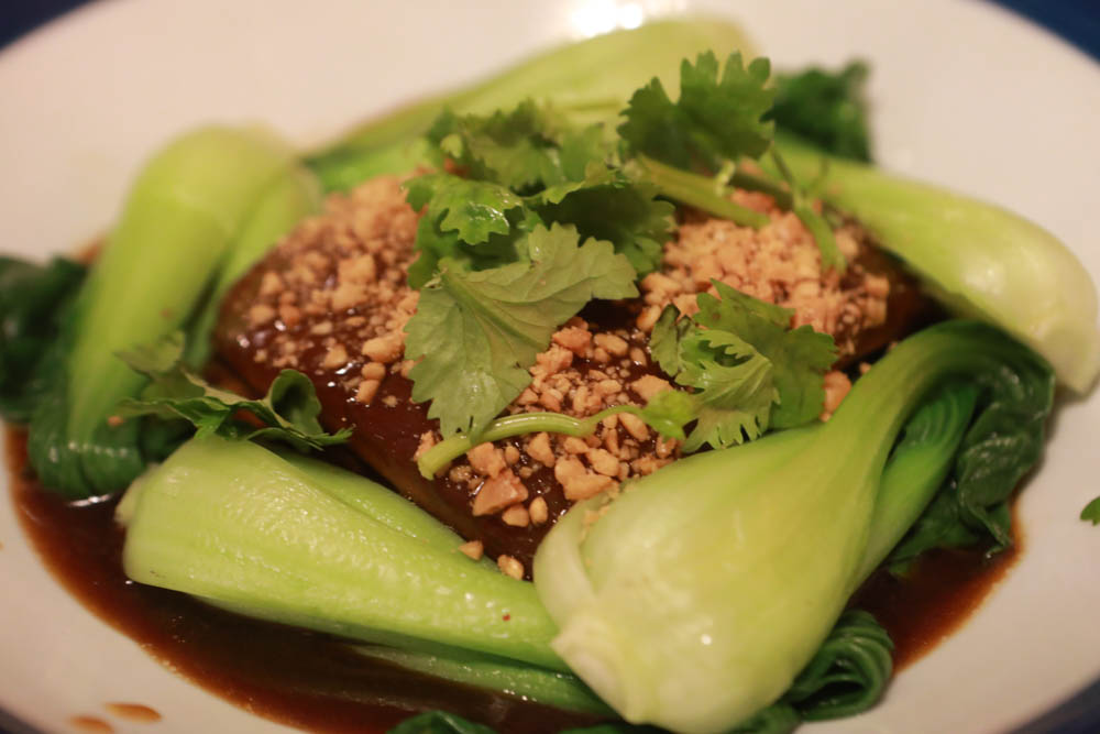 台北東區美食｜Old Seat Restaurant.Cafe川酒＆咖啡。寵物友善餐廳、復古川菜餐酒館、道地川菜