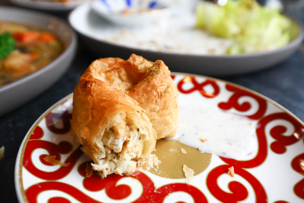 台北大安美食｜登陸土星土耳其咖啡 Saturn Landing Turkish Coffee。土耳其燉菜以及超特別的土耳其咖啡甜點、寵物友善餐廳