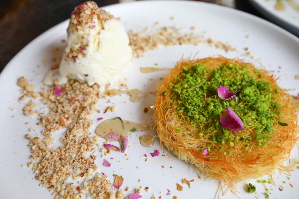 台北大安美食｜登陸土星土耳其咖啡 Saturn Landing Turkish Coffee。土耳其燉菜以及超特別的土耳其咖啡甜點、寵物友善餐廳